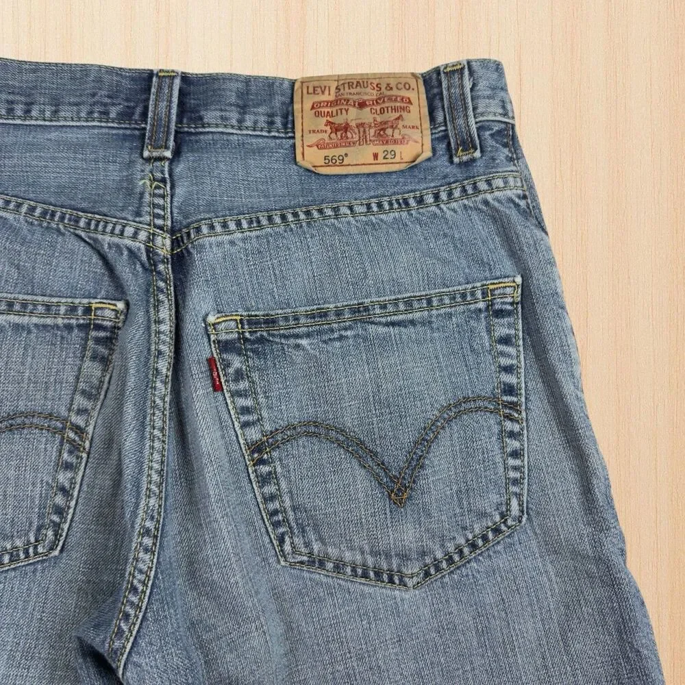 Levi’s 569 Loose Straight Jean Shorts Men’s W29 11L Medium Wash Blue Denim